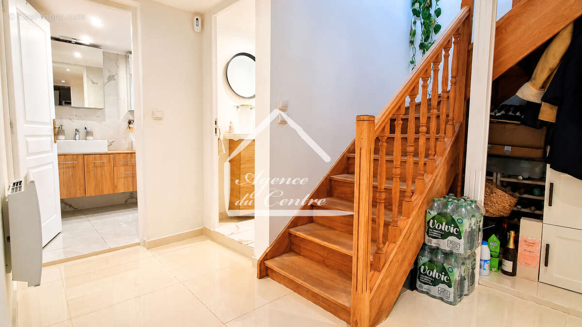 Maison rénovée de 115 m² - photo 13