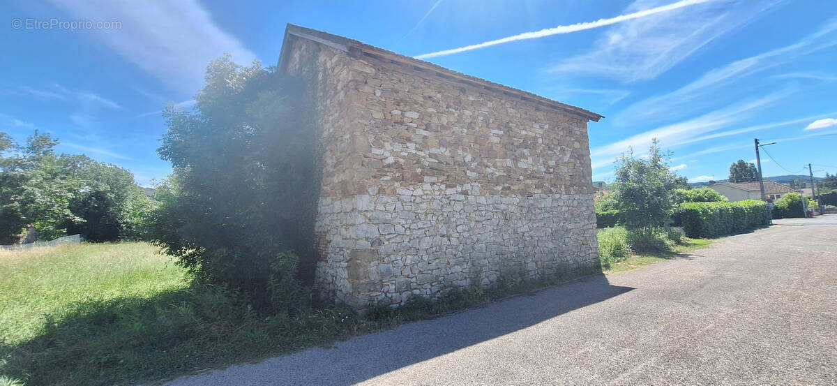 Maison à SAINT-LAURENT-LES-TOURS