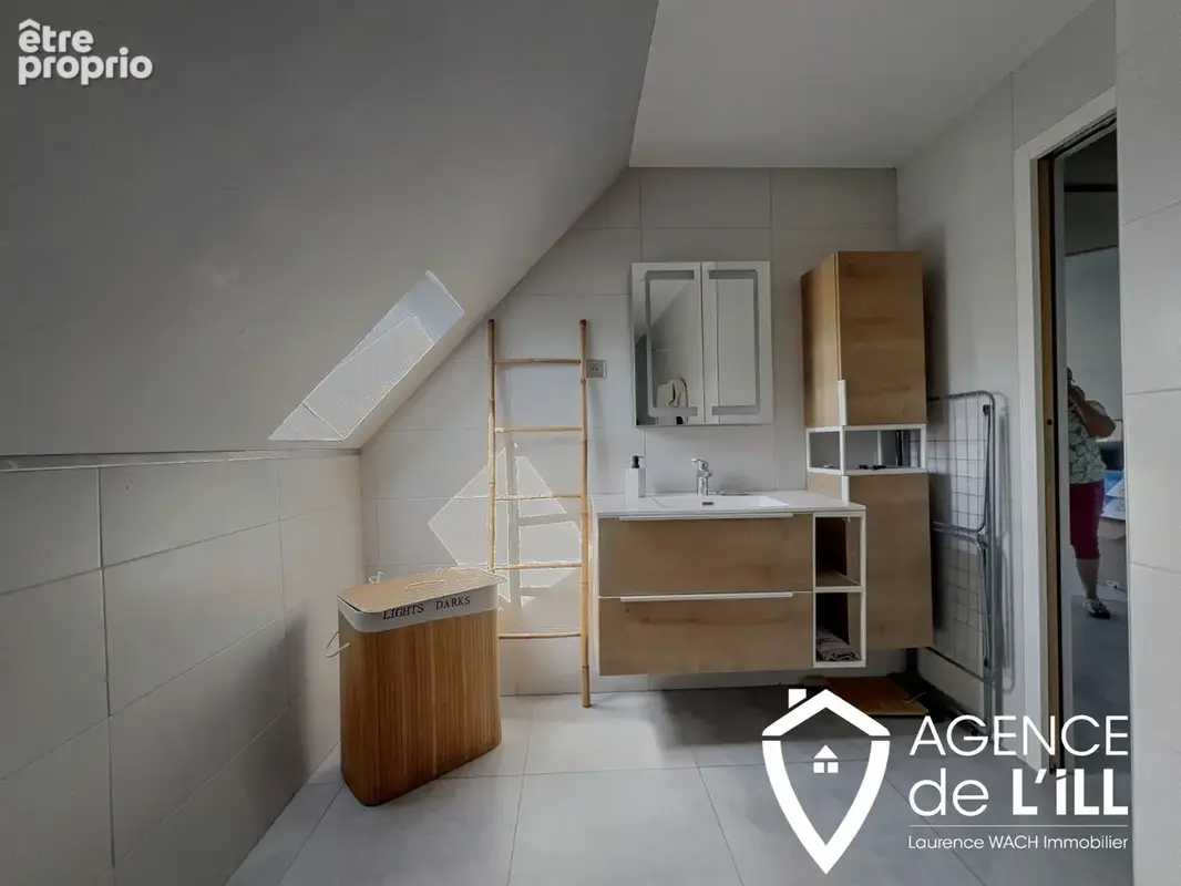 Maison 137 m2 sur 570 m2 de terrain à Balgau avec potentiel d’habitation et de location - photo 12