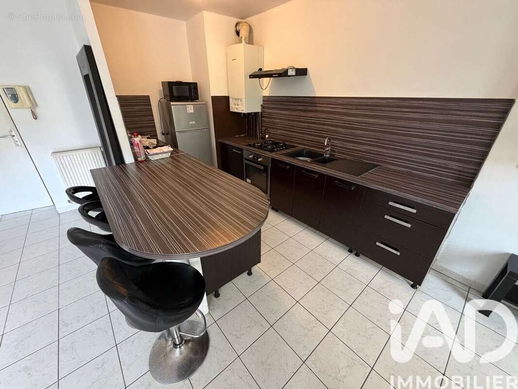 Photo 6 - Appartement à VILLENEUVE-LE-ROI