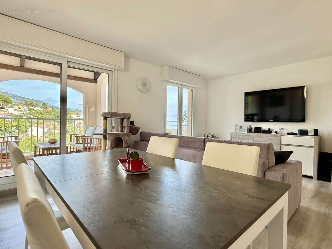 Appartement à ROQUEBRUNE-CAP-MARTIN