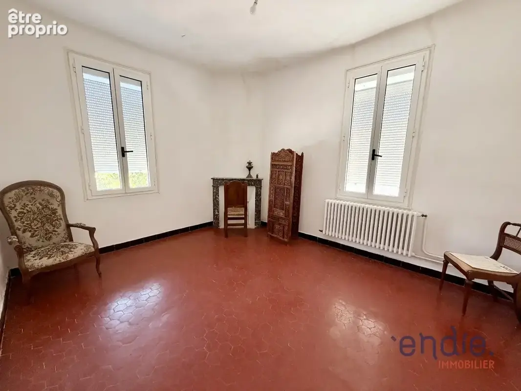Lorgues villa t5 avec garage - photo 9