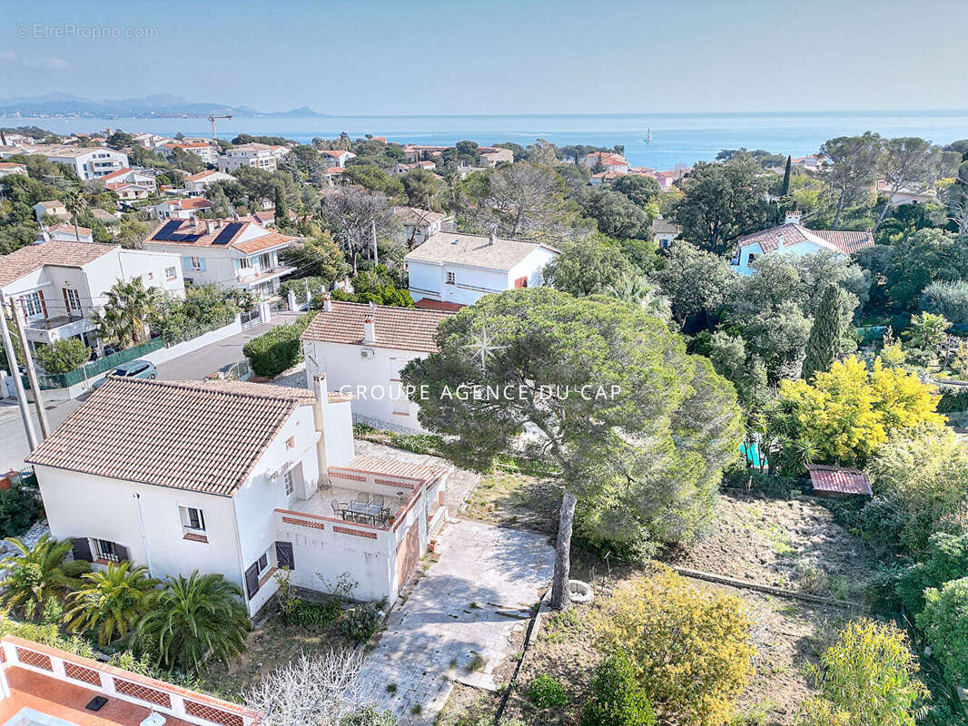 Maison à FREJUS