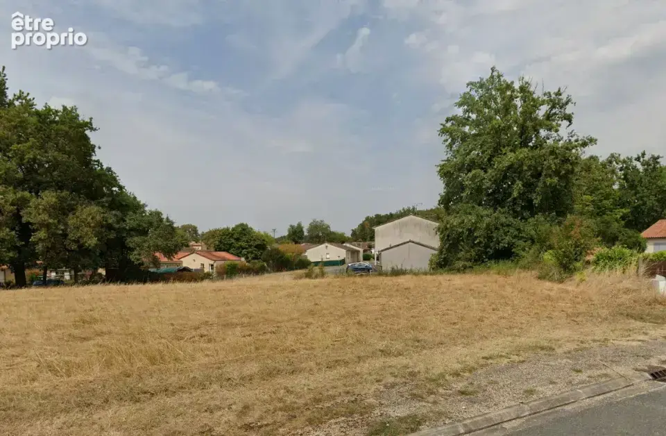 Terrain à CREYSSE