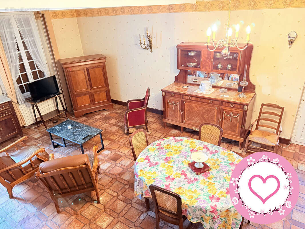 Maison à SULLY-SUR-LOIRE