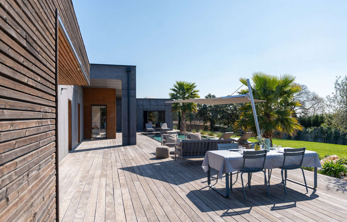 villa de prestige nimes - Maison à NIMES