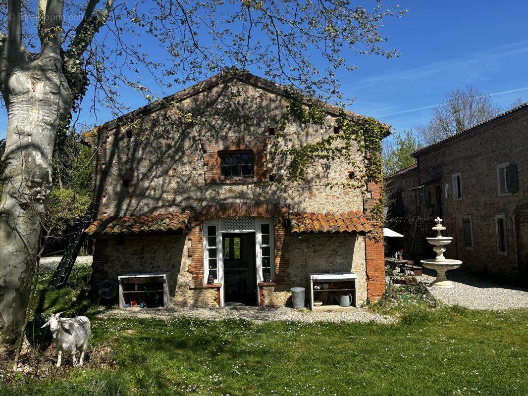 Maison à CARLA-BAYLE