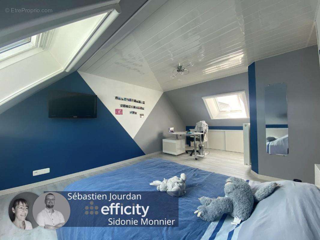 Maison à AVAILLES-SUR-SEICHE