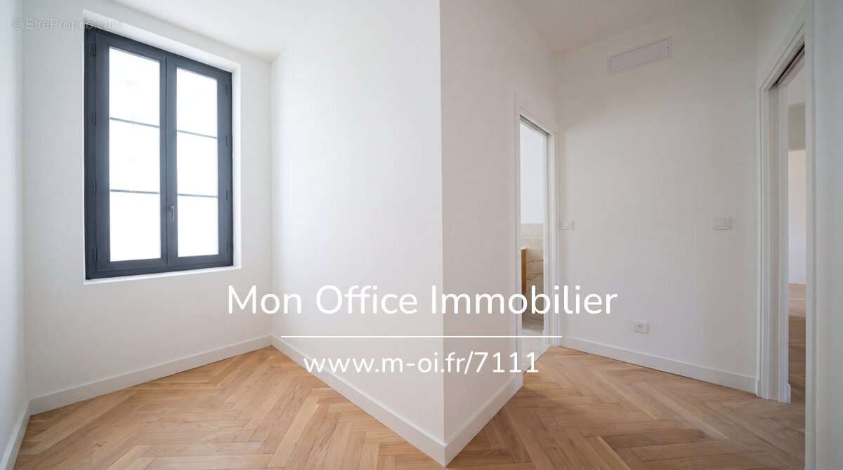 Référence : 7111-ETH - Maison de ville - Allées Provençales - 132m2 - Garage - Jardin - 3 chambres - Aix-en-Provence - photo 9