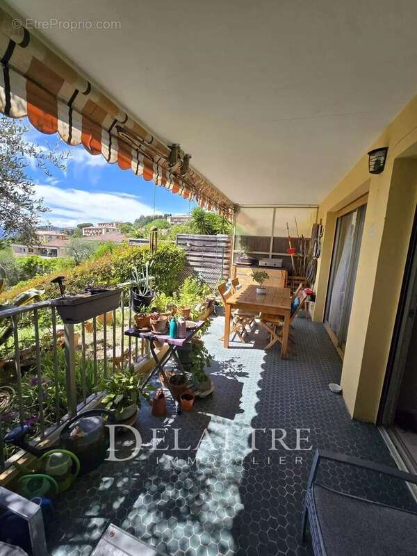 Superbe 3 pièces avec jardin de 150 m², garage, parking, cave, piscine et tennis. - photo 9