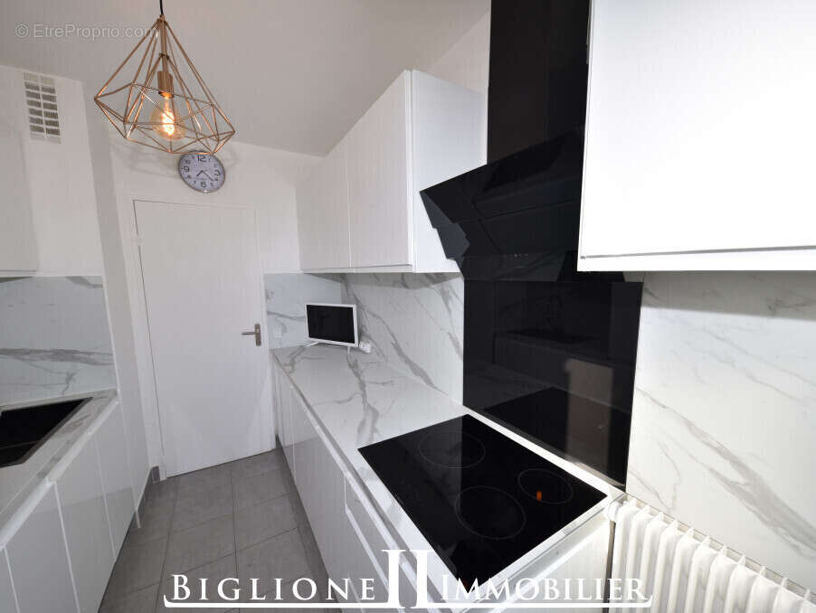 Appartement à COUBRON