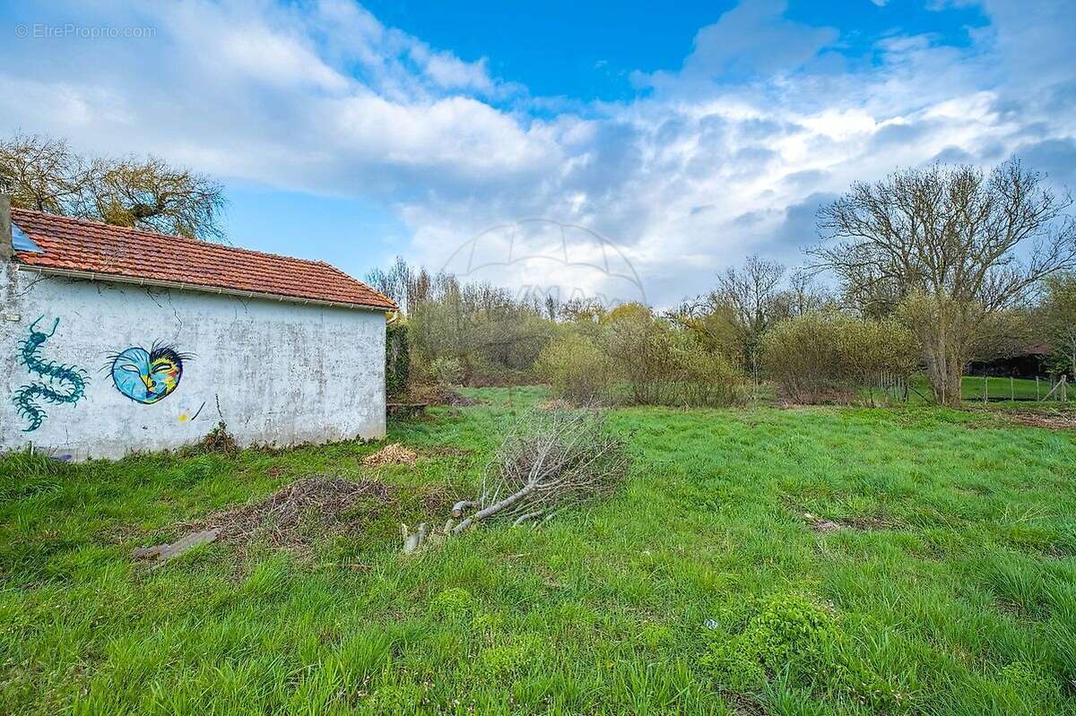 Terrain à SAINT-GEORGES-D'OLERON