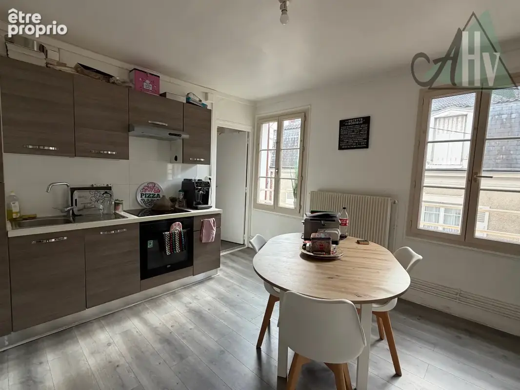 Immeuble de rapport - trois lots - Hyper centre Provins - photo 3