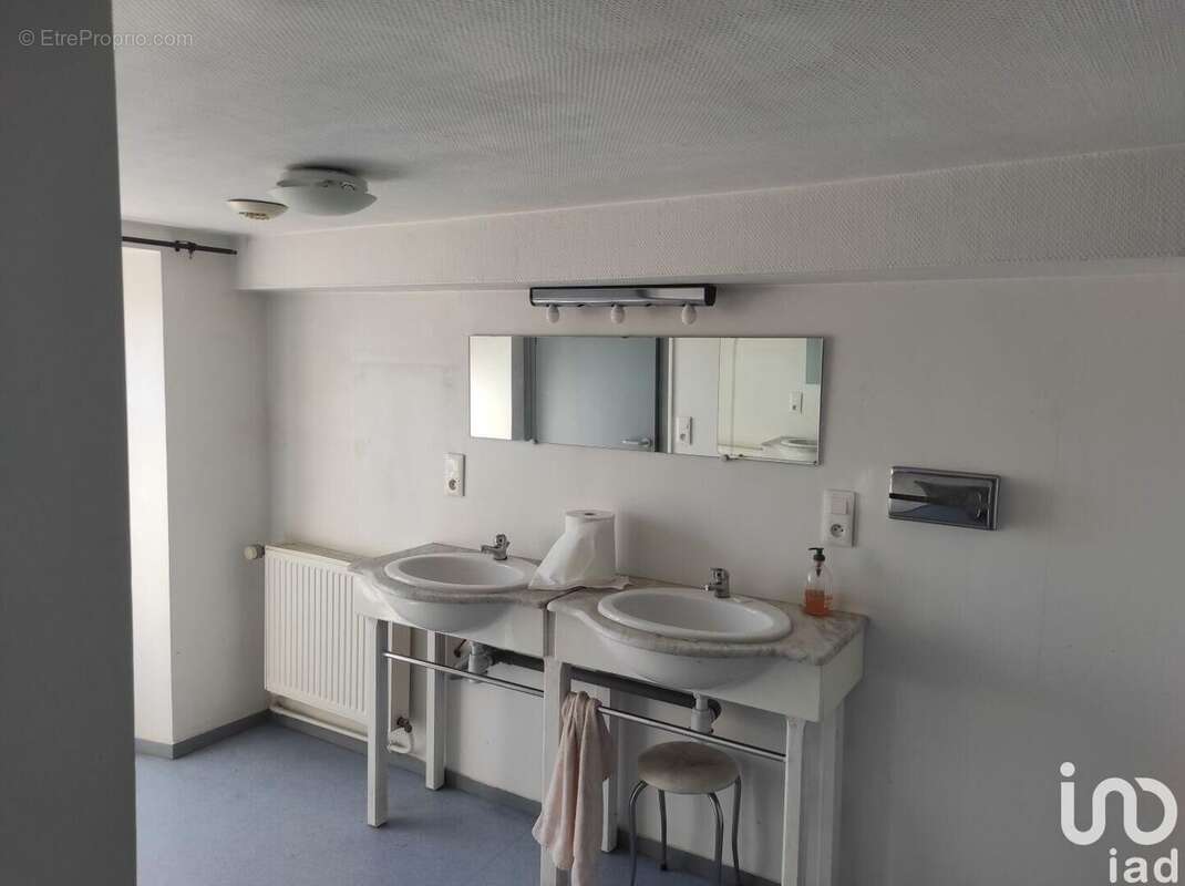 Photo 7 - Commerce à SEPT-SAULX