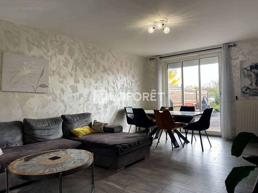 Maison à LONS-LE-SAUNIER