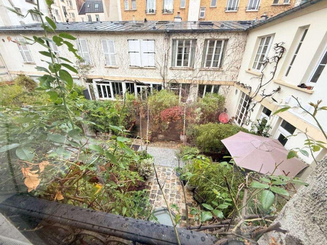 Maison à PARIS-19E