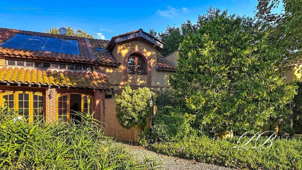 Maison à SAINT-CYPRIEN