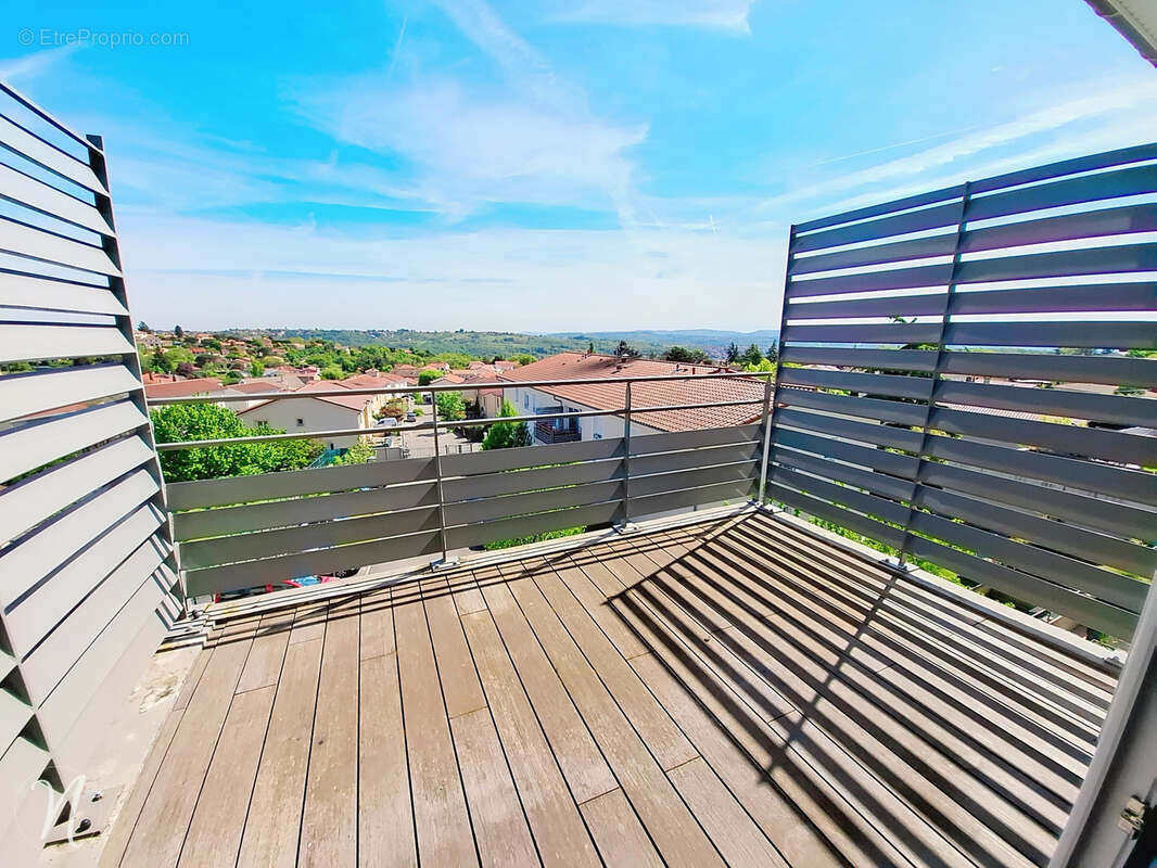 Appartement à MONTAGNY