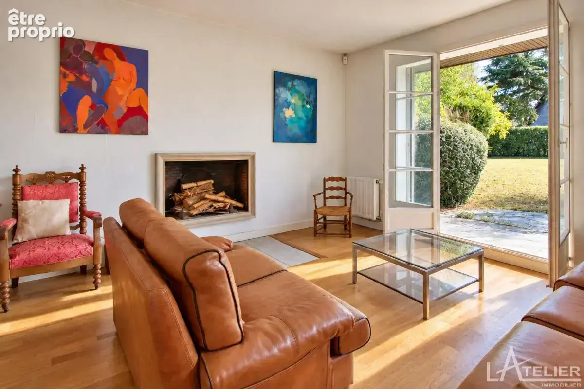 Maison 8 pièces 224 m² à vendre à Saint-Nom-La-Breteche (78860) - photo 4
