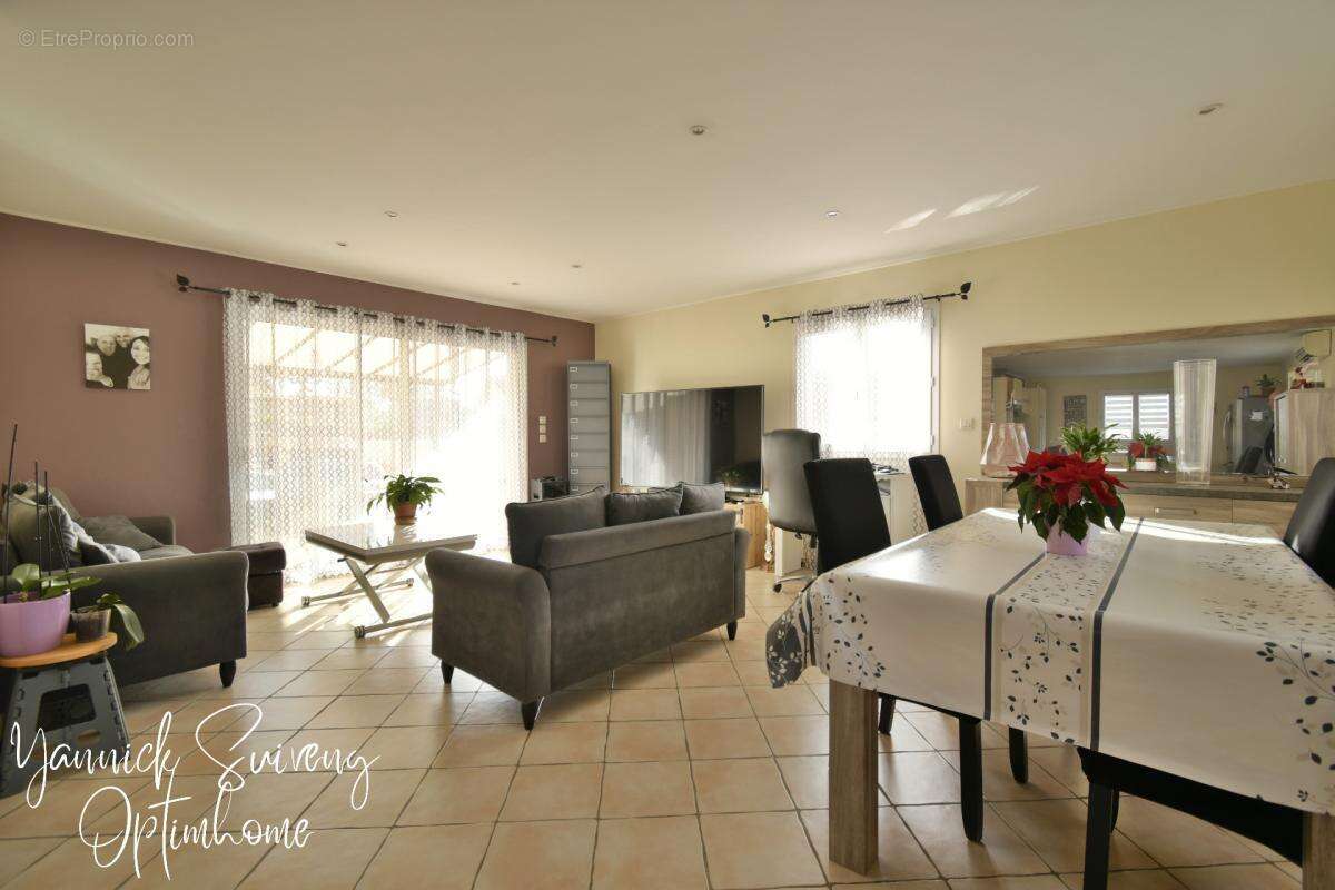 Villa t5 de 136 m² - claira (66530) - photo 8