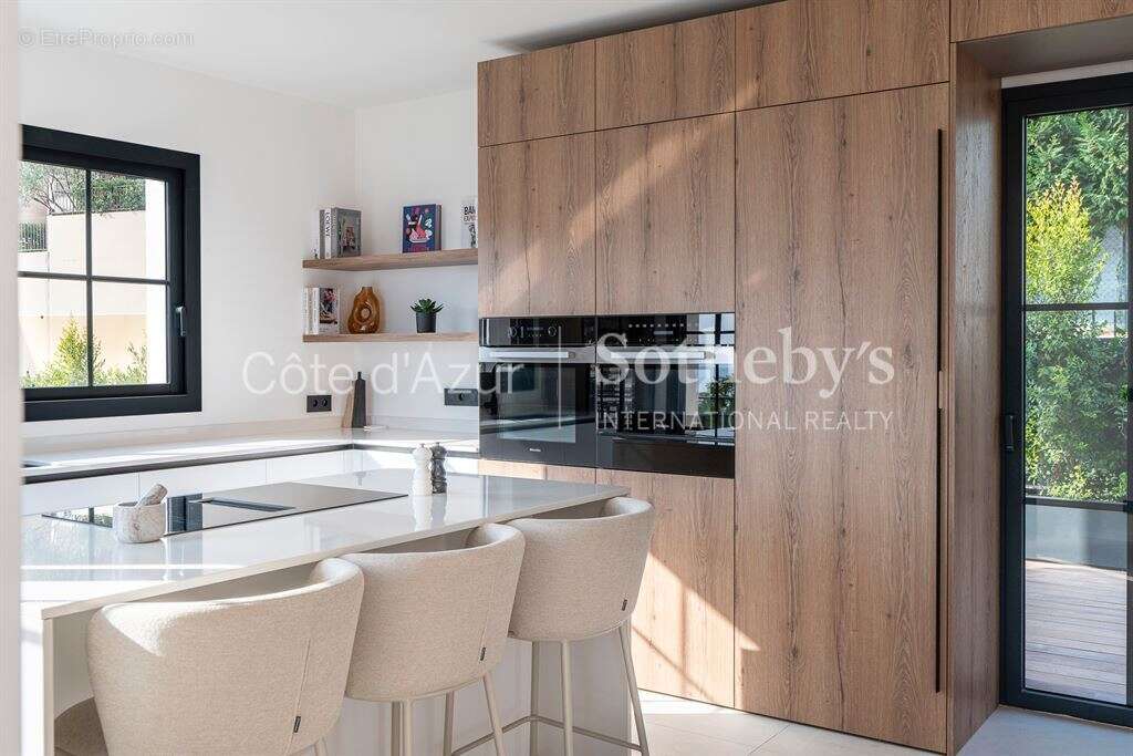 Maison à ROQUEBRUNE-CAP-MARTIN