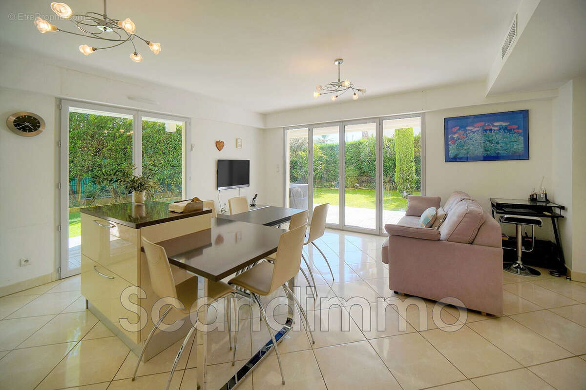 Appartement à ANTIBES