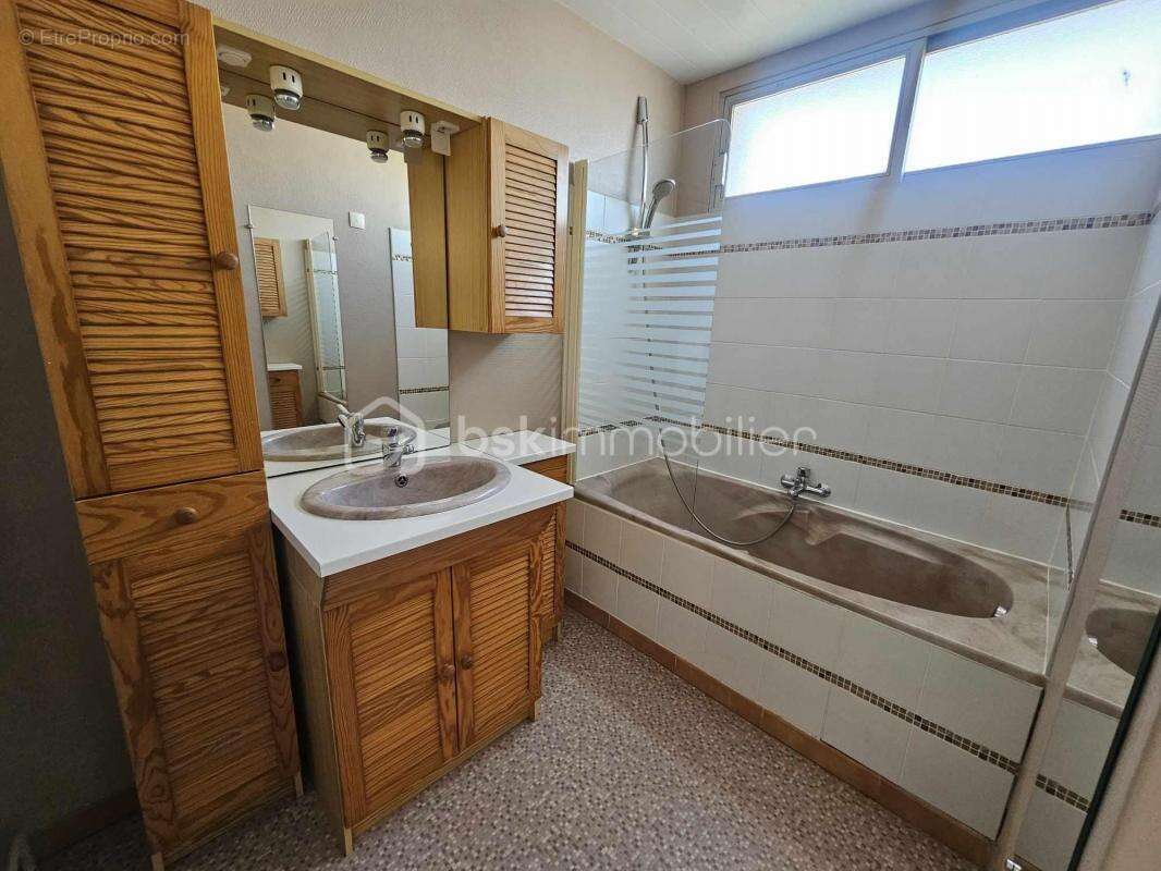 Appartement à SAINT-PIERRE-LES-ELBEUF