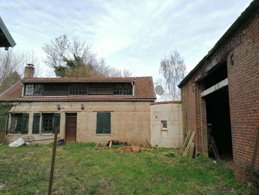 Maison à MOLAIN