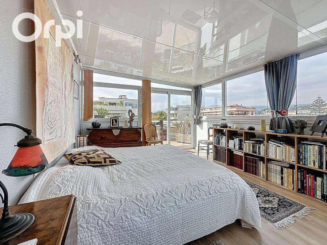Appartement à CAGNES-SUR-MER