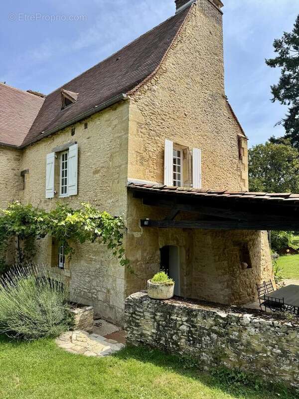 IMG3246 - Maison à SAINT-CYPRIEN