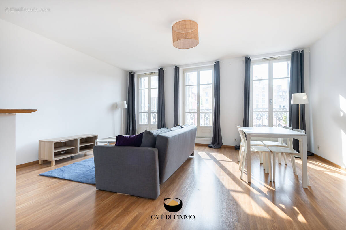 Appartement à MARSEILLE-2E