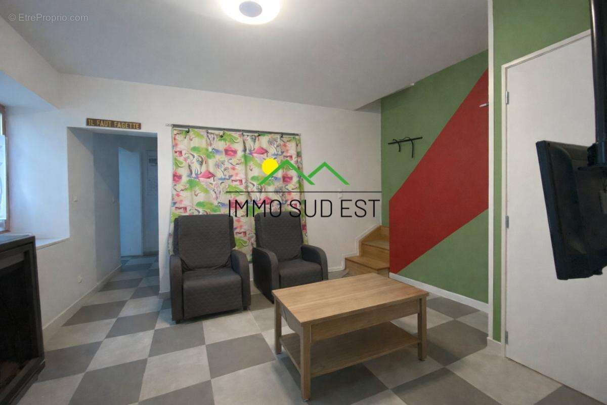 Maison à LAVILLEDIEU