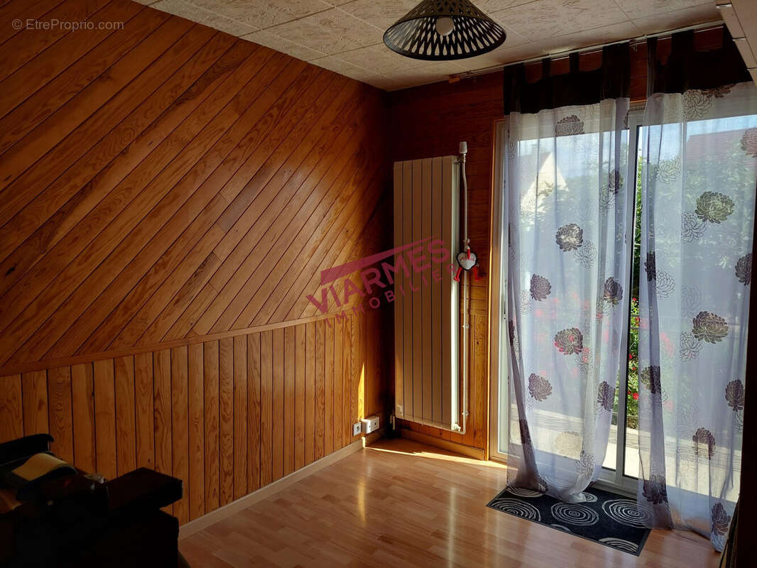 Maison à SAINT-MARTIN-DU-TERTRE