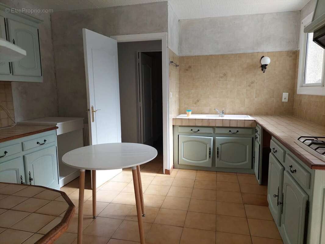 Maison à MONTESQUIEU-VOLVESTRE