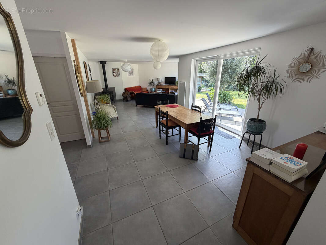 Maison à PLOUIGNEAU