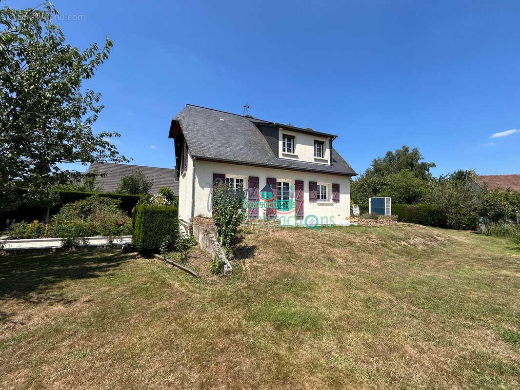 Maison 118 m² à Saint-Maurice-D'etelan  - photo 2