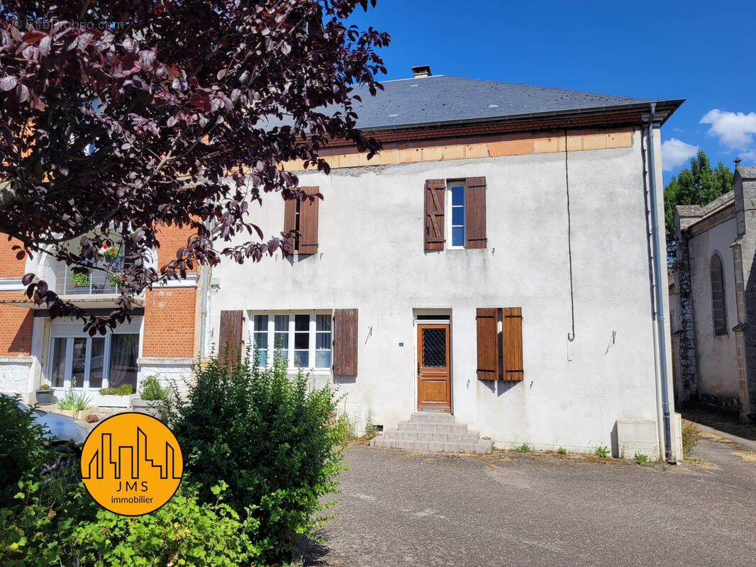 Maison à NOYANT-D'ALLIER