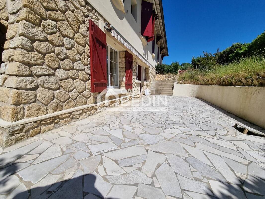 Appartement à LE BOUSCAT