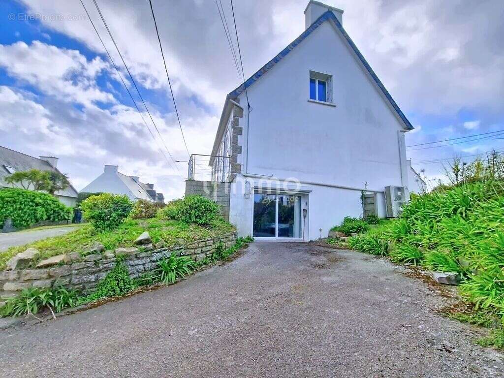 Maison à SAINT-NIC
