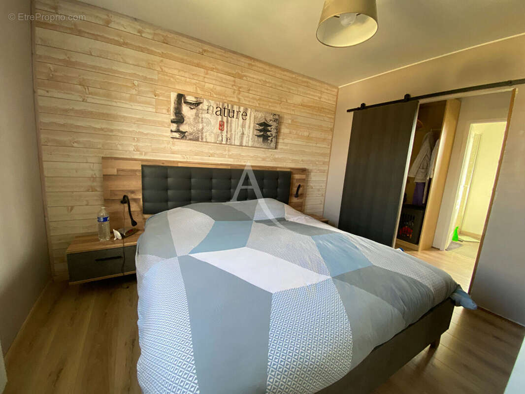 Maison à SAINT-ETIENNE-DE-MER-MORTE