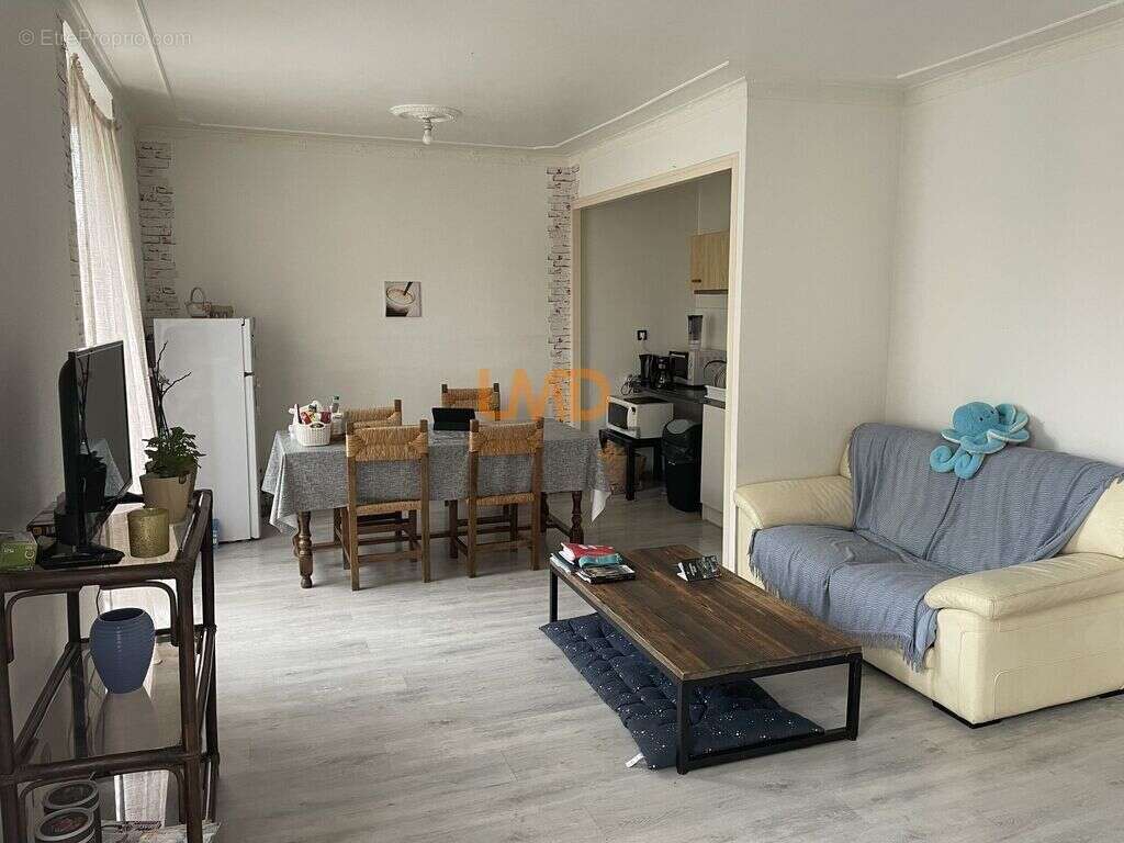 Appartement à DECAZEVILLE