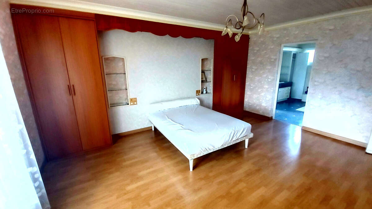 Maison à ROCHEFORT-EN-TERRE