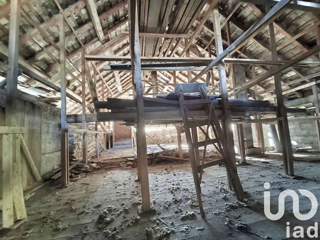 Photo 6 - Maison à MONTGILBERT