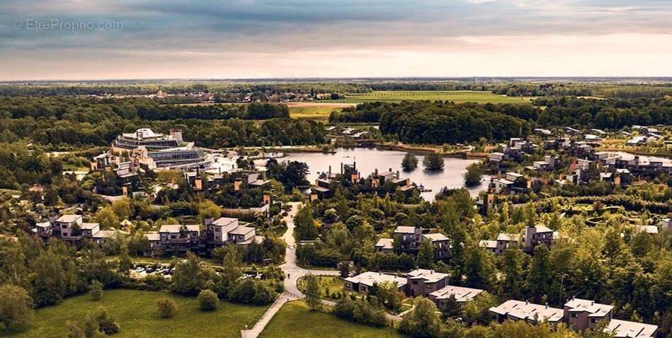 Appartement à BAILLY-ROMAINVILLIERS