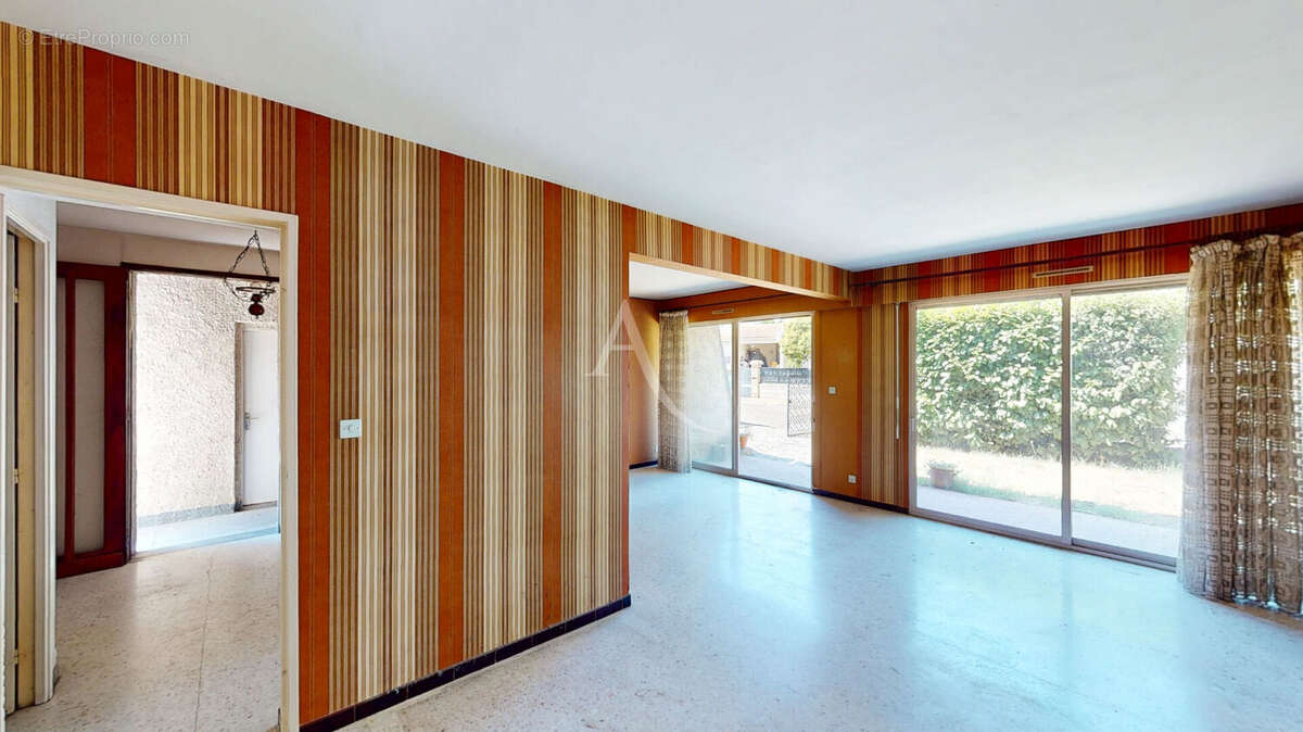 A VENDRE - Maison Nîmes 4 pièce(s) 90.20 m2 - photo 6