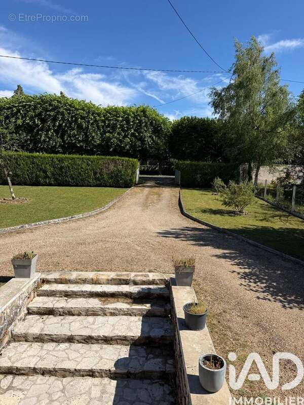 Photo 4 - Maison à URY