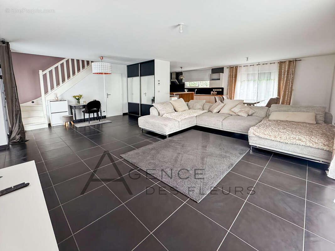 Maison à SAINT-PIERRE-LES-ELBEUF