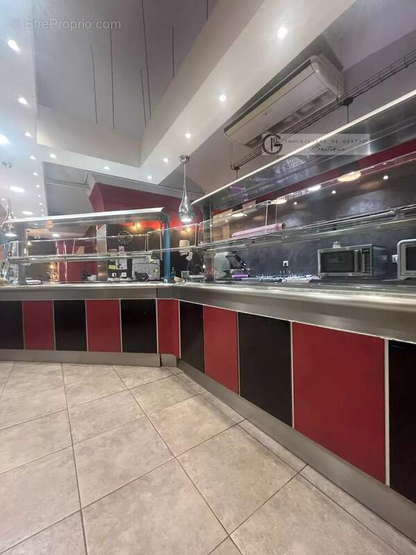 Commerce à SAN-MARTINO-DI-LOTA