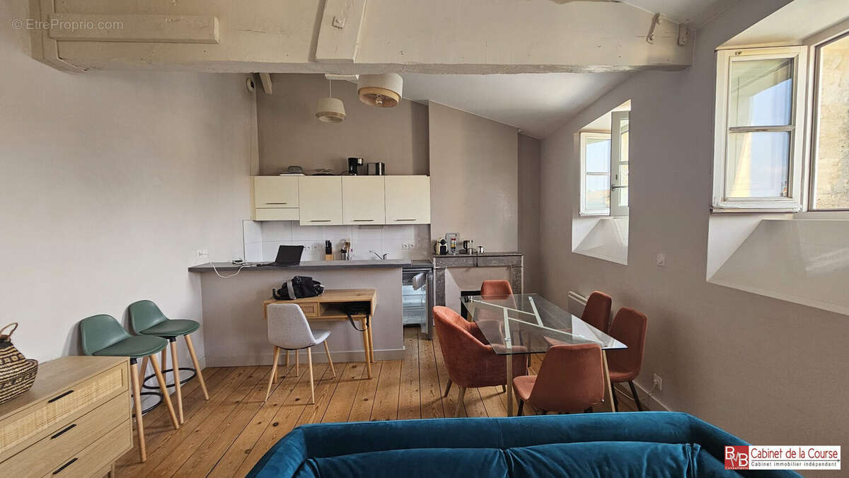 Appartement 46 m² à Bordeaux  - photo 2