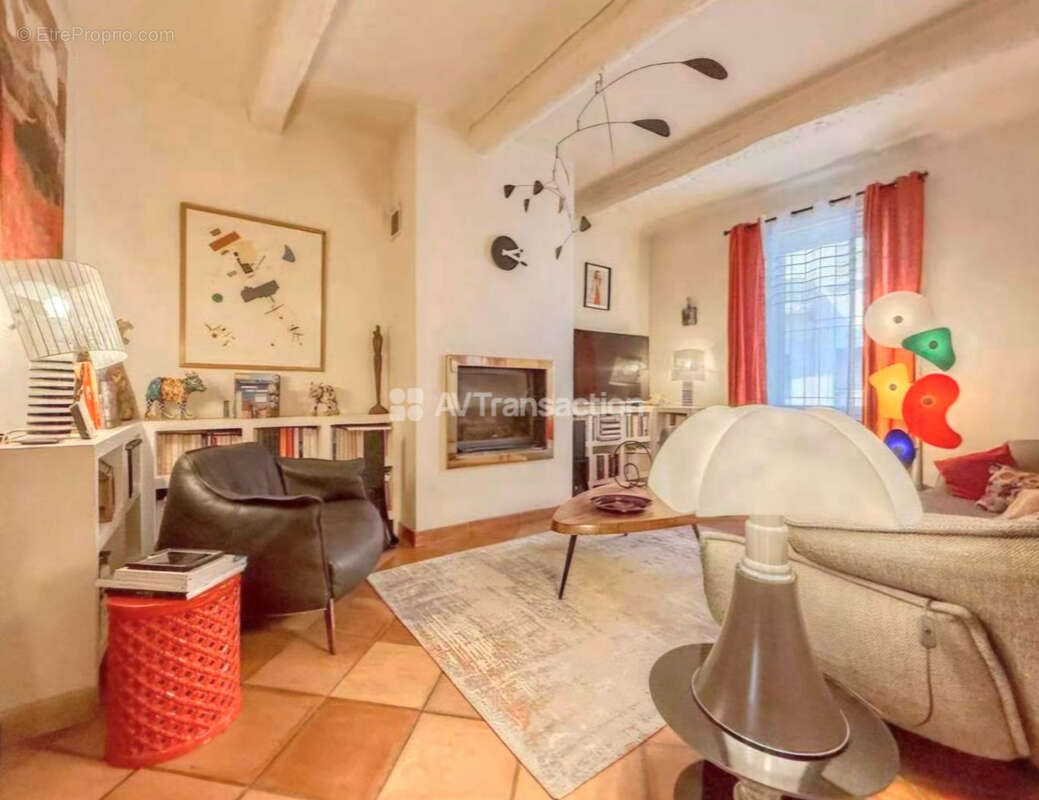 Maison 132 m² à Draguignan  - photo 2